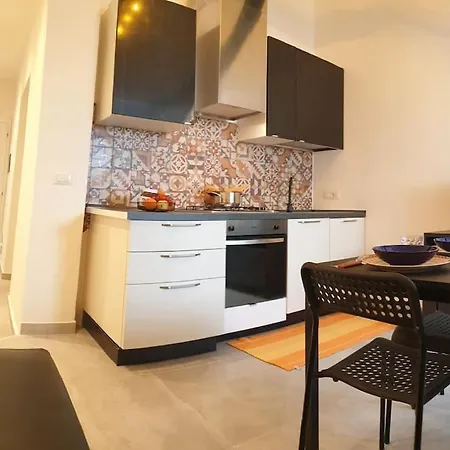 Rgb_apartments Διαμέρισμα Λαμπεντούζα